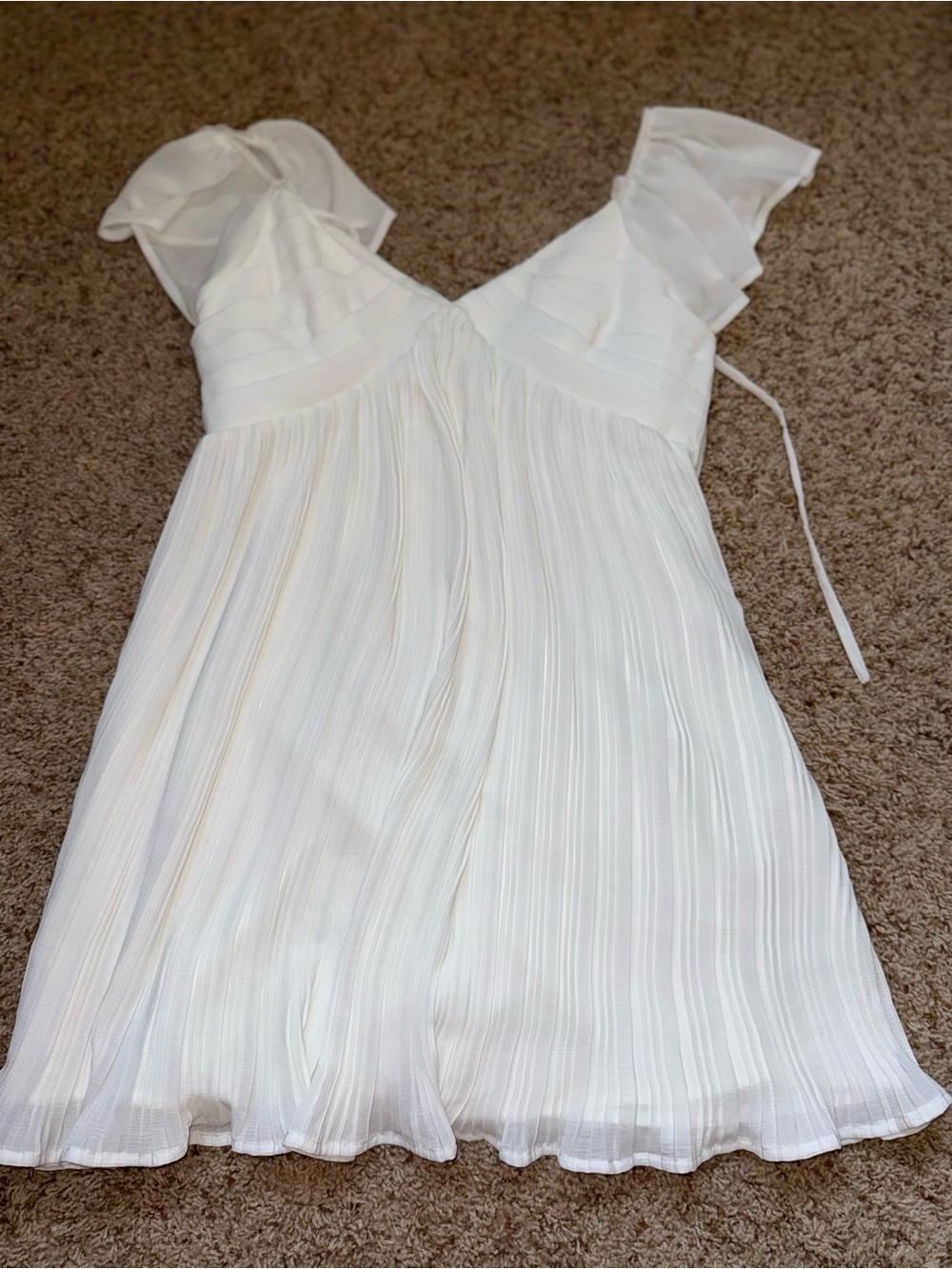 Lulu's White Pleated V-Neck Ruffle Sleeve Dress